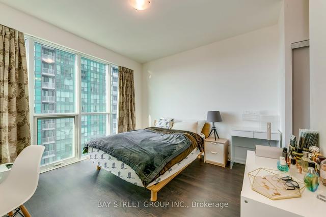 2603 - 9 Bogert Ave, Condo with 2 bedrooms, 2 bathrooms and 1 parking in Toronto ON | Image 16