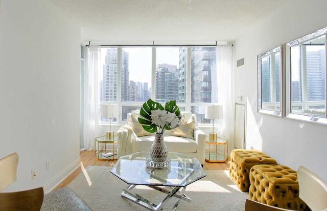 1126 - 25 Greenview Ave, Condo with 3 bedrooms, 2 bathrooms and 1 parking in Toronto ON | Image 24