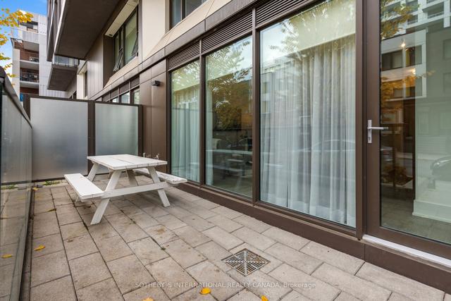 113 - 80 Vanauley St, Condo with 2 bedrooms, 3 bathrooms and 1 parking in Toronto ON | Image 10