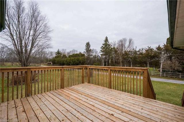 146 Old Portage Rd, House detached with 2 bedrooms, 2 bathrooms and 7 parking in Quinte West ON | Image 10