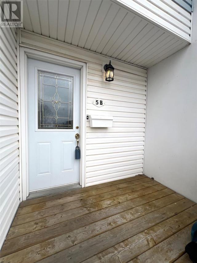 5b Judge's Terrace, House attached with 3 bedrooms, 1 bathrooms and null parking in Grand Falls-Windsor NL | Image 3