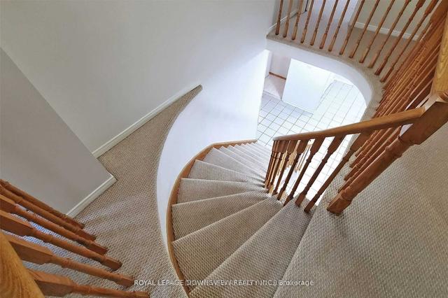 1 Knapton Ave, House detached with 5 bedrooms, 3 bathrooms and 4 parking in Ajax ON | Image 4