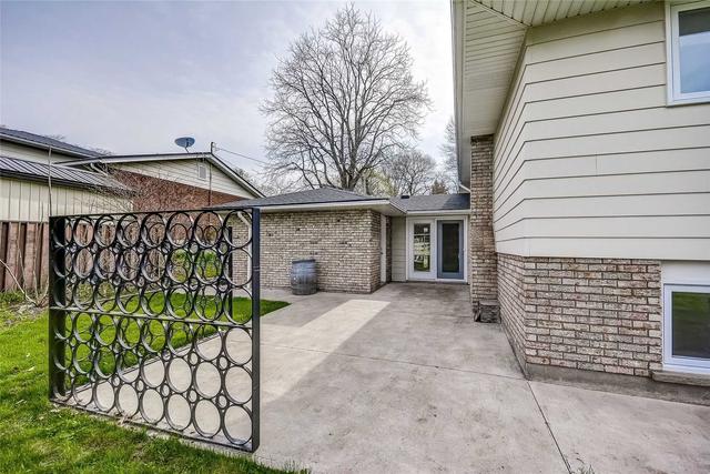 1190 Haist St, House detached with 3 bedrooms, 2 bathrooms and 5 parking in Pelham ON | Image 24