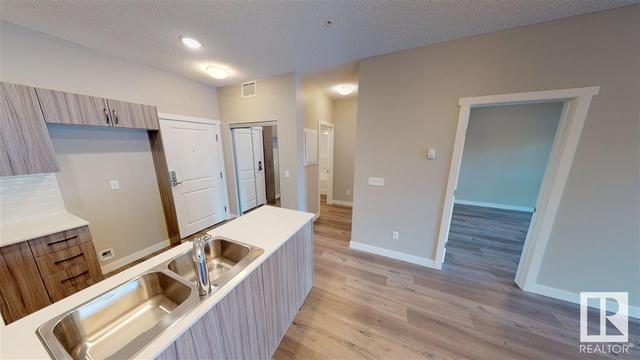 220 - 12804 140 Av Nw, Condo with 1 bedrooms, 1 bathrooms and 1 parking in Edmonton AB | Image 13
