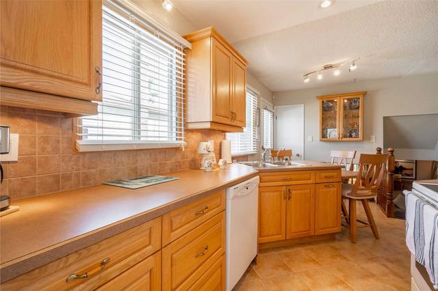 20 Balmoral Crt, House detached with 2 bedrooms, 2 bathrooms and 3 parking in Haldimand County ON | Image 35