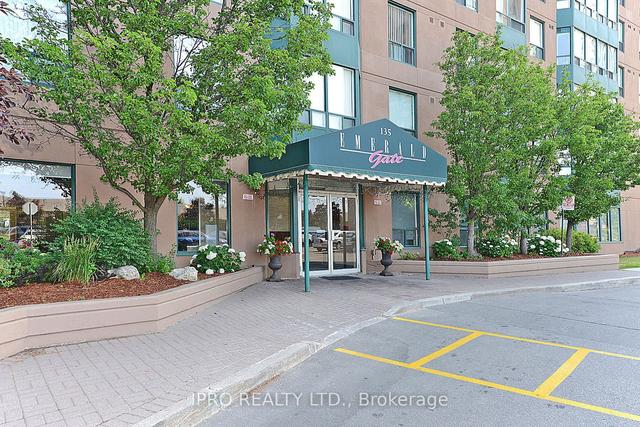 906 - 135 Hillcrest Ave, Condo with 1 bedrooms, 1 bathrooms and 2 parking in Mississauga ON | Image 28