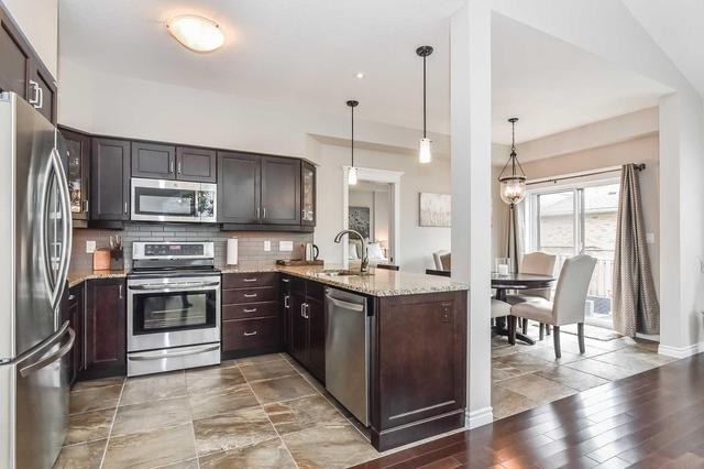 37 - 146 Downey Rd, Townhouse with 2 bedrooms, 3 bathrooms and 2 parking in Guelph ON | Image 5
