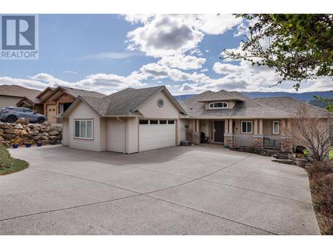558 Middleton Way, House detached with 4 bedrooms, 3 bathrooms and 8 parking in Coldstream BC | Card Image