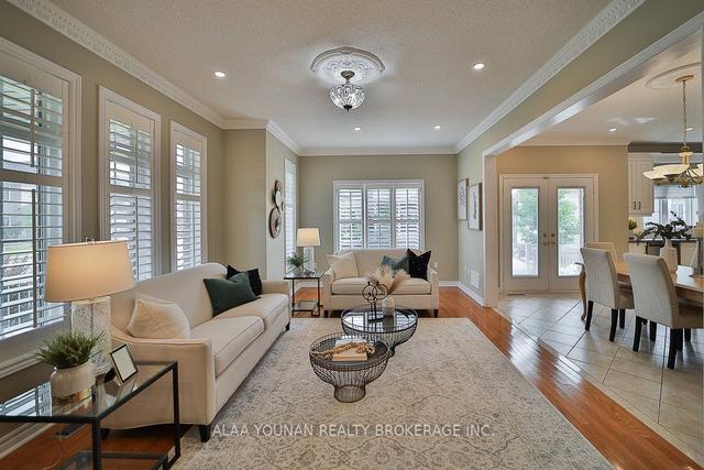 14 Leparc Rd, House detached with 3 bedrooms, 3 bathrooms and 6 parking in Brampton ON | Image 1