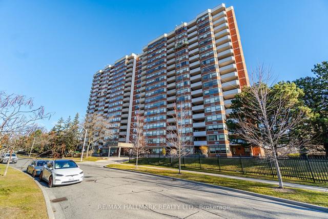 208 - 121 Ling Rd, Condo with 2 bedrooms, 2 bathrooms and 1 parking in Toronto ON | Image 1