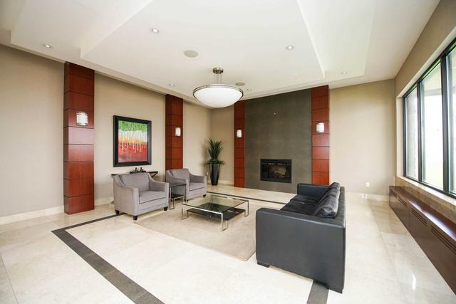 409 - 360 Ridelle Ave, Condo with 2 bedrooms, 1 bathrooms and 1 parking in Toronto ON | Image 11