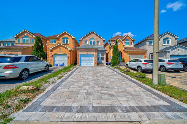 73 Mindy Cres, House attached with 3 bedrooms, 2 bathrooms and 5 parking in Markham ON | Image 1