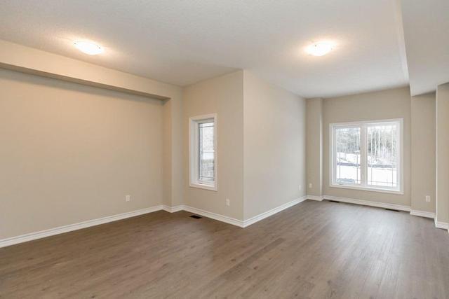 43 Milson Cres, House attached with 4 bedrooms, 4 bathrooms and 1 parking in Guelph ON | Image 3