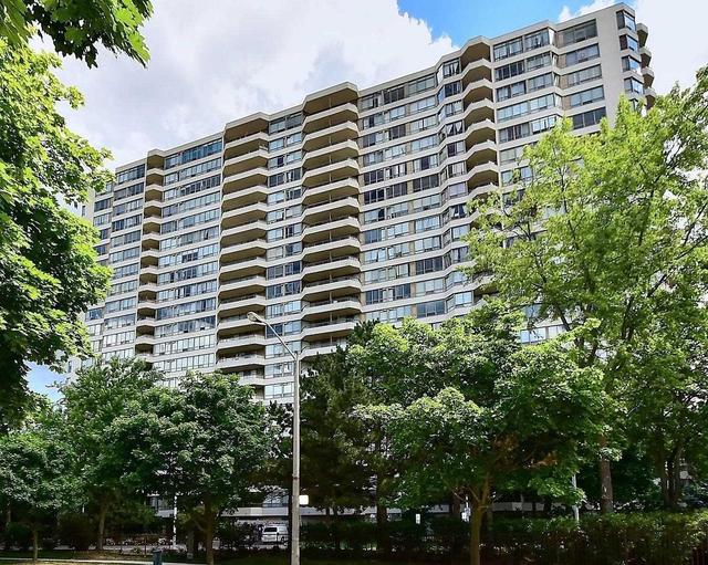 906 - 5 Greystone Walk Dr, Condo with 2 bedrooms, 1 bathrooms and 37 parking in Toronto ON | Image 1