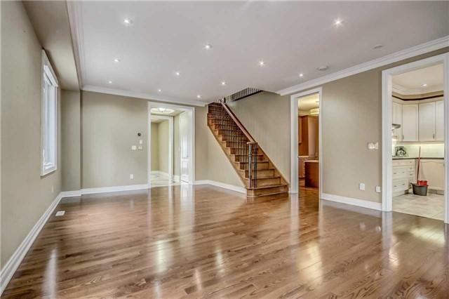 63 Kentview Cres, House detached with 4 bedrooms, 4 bathrooms and 1 parking in Markham ON | Image 4