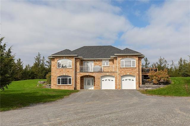 135 Salmon River Road, House detached with 4 bedrooms, 2 bathrooms and 6 parking in Greater Napanee ON | Image 3