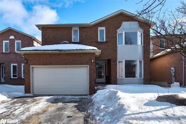 9 Cuthbert Street, House detached with 4 bedrooms, 3 bathrooms and 4 parking in Barrie ON | Image 1
