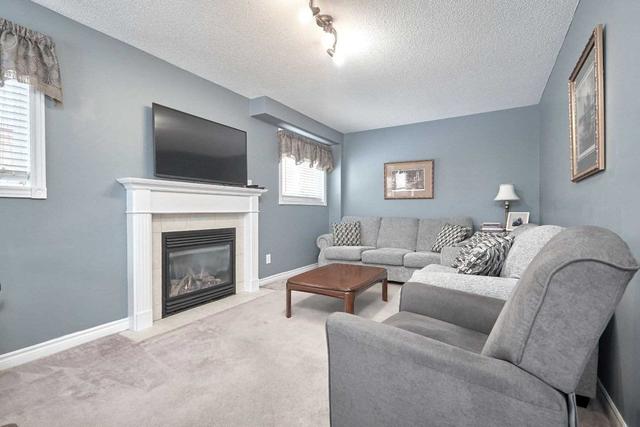 122 Crompton Dr, House detached with 4 bedrooms, 4 bathrooms and 4 parking in Barrie ON | Image 12