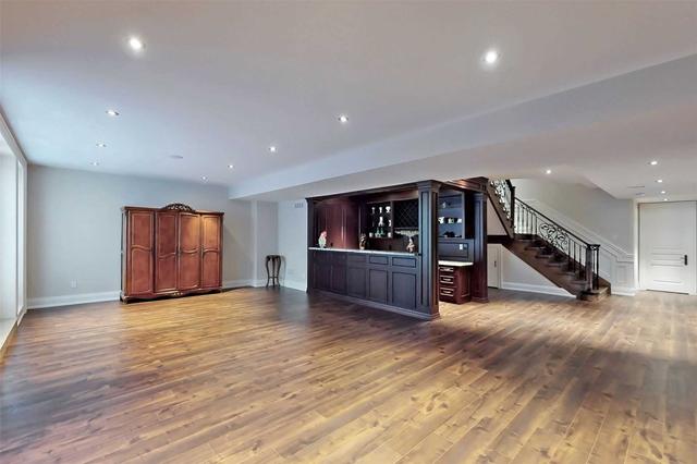 130 Maxome Ave, House detached with 5 bedrooms, 7 bathrooms and 6 parking in Toronto ON | Image 30