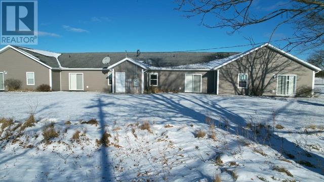 122 Pleasant Street E, House other with 0 bedrooms, 0 bathrooms and null parking in Amherst NS | Image 14