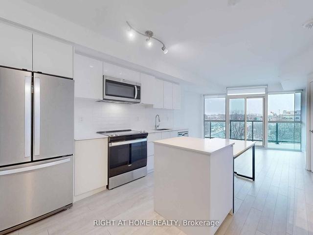 606 - 1461 Lawrence Ave W, Condo with 2 bedrooms, 2 bathrooms and 1 parking in Toronto ON | Image 27