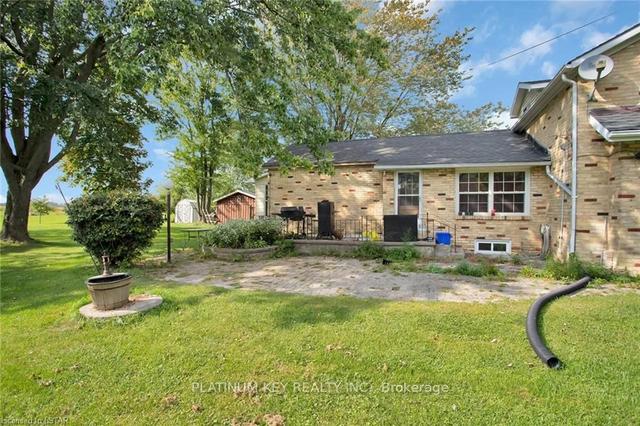 36 King St N, House detached with 5 bedrooms, 2 bathrooms and 11 parking in South Huron ON | Image 30