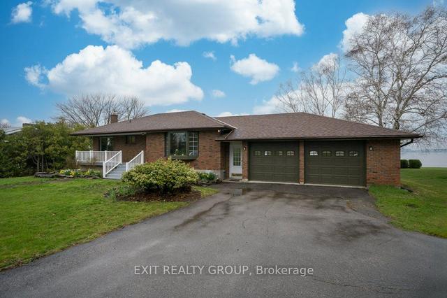 217 Massassauga Rd, House detached with 2 bedrooms, 1 bathrooms and 10 parking in Prince Edward County ON | Image 29