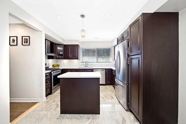 15 - 2020 Pharmacy Ave, Townhouse with 3 bedrooms, 3 bathrooms and 2 parking in Toronto ON | Image 12