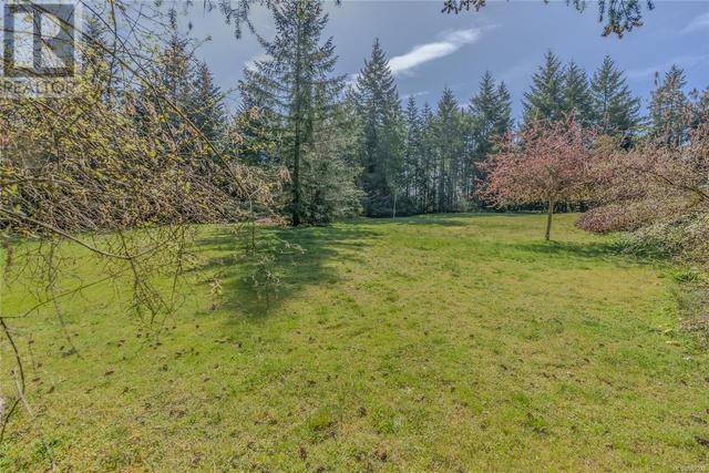 2050 Sanders Rd, House detached with 4 bedrooms, 3 bathrooms and 4 parking in Nanaimo E BC | Image 21