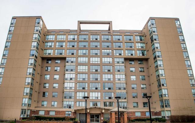 ph#3 - 1110 Walden Circ, Condo with 2 bedrooms, 2 bathrooms and 2 parking in Mississauga ON | Image 31