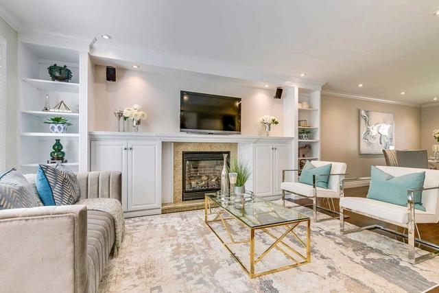 2113 Laurelwood Dr, House detached with 4 bedrooms, 4 bathrooms and 4 parking in Oakville ON | Image 38