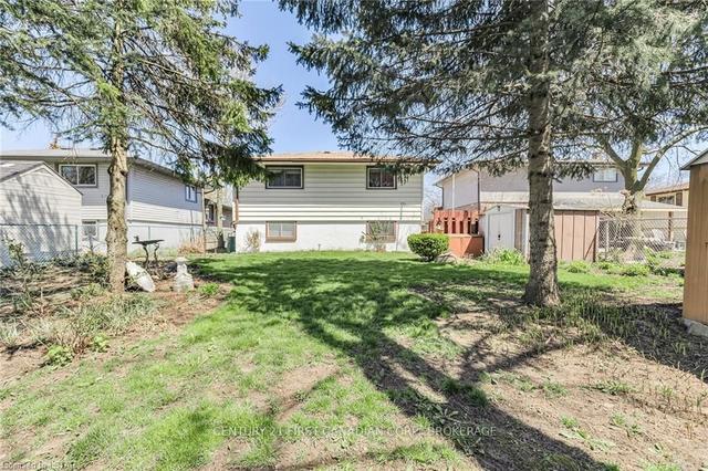 680 Millbank Dr, House detached with 2 bedrooms, 2 bathrooms and 6 parking in London ON | Image 31