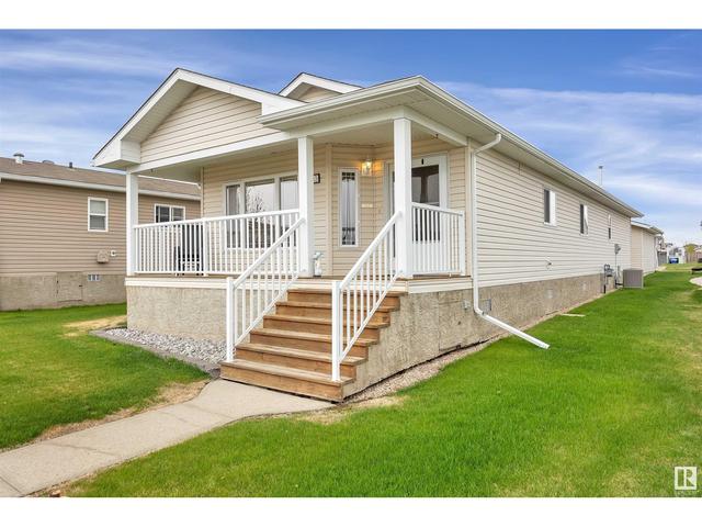4013 Aspen Wy, Home with 3 bedrooms, 2 bathrooms and null parking in Leduc AB | Card Image