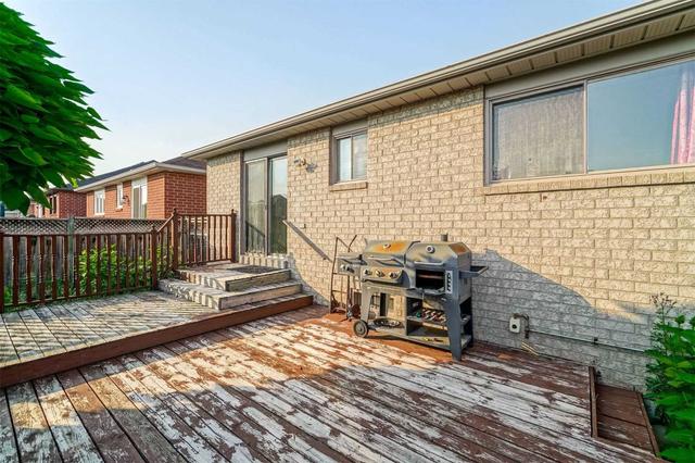 83 Summerfield Cres, House detached with 2 bedrooms, 2 bathrooms and 4 parking in Brampton ON | Image 28