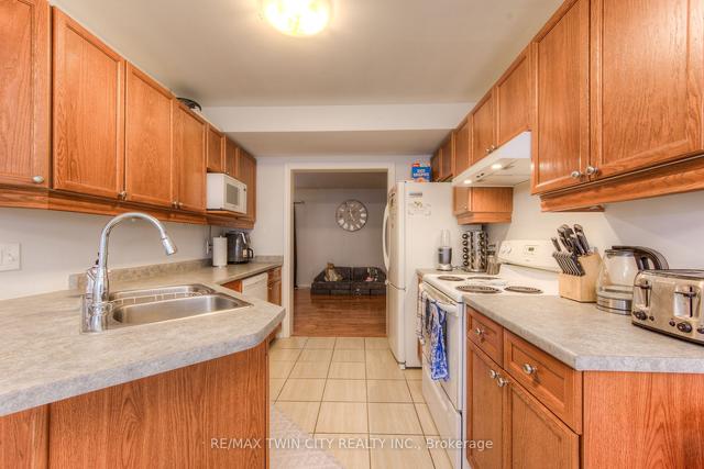 7 - 235 Saginaw Pkwy, Townhouse with 3 bedrooms, 2 bathrooms and 1 parking in Cambridge ON | Image 36
