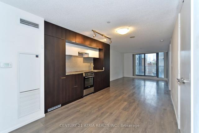 701 - 159 Dundas St E, Condo with 2 bedrooms, 2 bathrooms and 0 parking in Toronto ON | Image 1