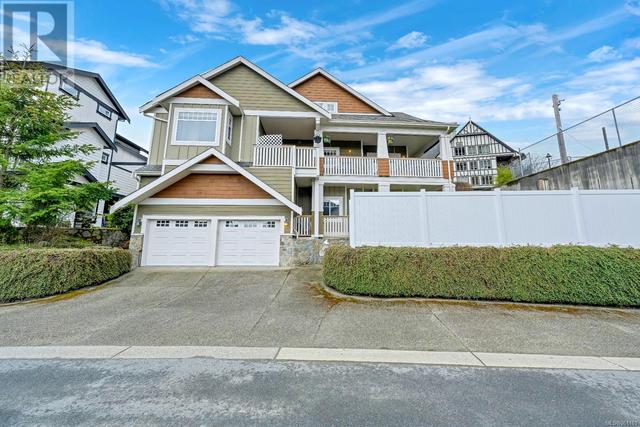 2007 Troon Crt, House detached with 3 bedrooms, 3 bathrooms and 4 parking in Langford BC | Image 48