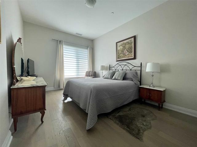 405 - 7 Bond Cres, Condo with 2 bedrooms, 2 bathrooms and 1 parking in Richmond Hill ON | Image 10