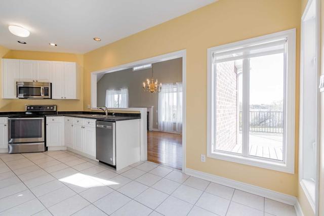 215 Waterbury Cres, House detached with 2 bedrooms, 4 bathrooms and 3 parking in Scugog ON | Image 9
