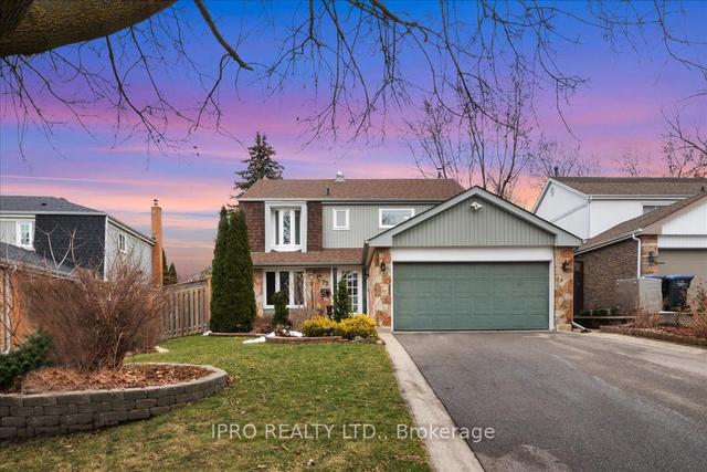 72 Madelaine Cres, House detached with 4 bedrooms, 4 bathrooms and 6 parking in Brampton ON | Image 34