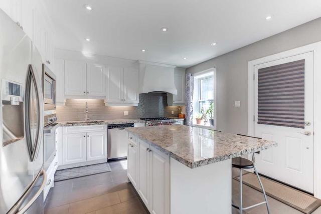 47 Nassau St, House semidetached with 4 bedrooms, 2 bathrooms and 1 parking in Toronto ON | Image 25