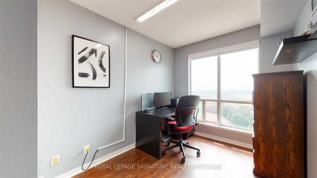 1506 - 18 Lee Centre Dr, Condo with 4 bedrooms, 2 bathrooms and 2 parking in Toronto ON | Image 6