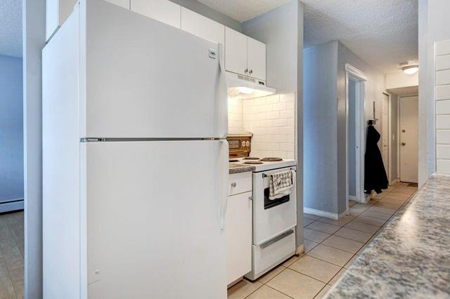 12 - 1703 11 Avenue Sw, Condo with 1 bedrooms, 1 bathrooms and 1 parking in Calgary AB | Image 5