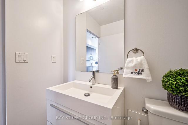 508 - 297 College St, Condo with 1 bedrooms, 1 bathrooms and 0 parking in Toronto ON | Image 4