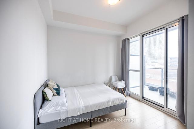 628 - 10 Park Lawn Rd, Condo with 2 bedrooms, 2 bathrooms and 1 parking in Toronto ON | Image 11