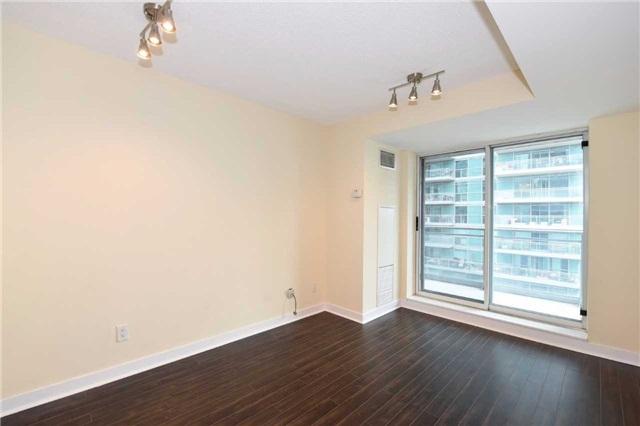 815 - 50 Lynn Williams St, Condo with 0 bedrooms, 1 bathrooms and 1 parking in Toronto ON | Image 3