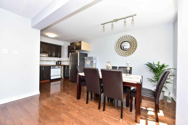 8 - 7255 Dooley Dr, Townhouse with 3 bedrooms, 4 bathrooms and 3 parking in Mississauga ON | Image 24