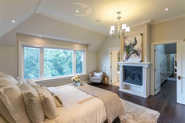 201 Patricia Ave, House detached with 4 bedrooms, 5 bathrooms and 5 parking in Toronto ON | Image 16
