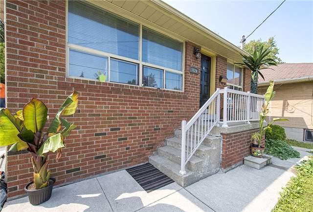 1020 Willowdale Ave, House detached with 3 bedrooms, 2 bathrooms and 5 parking in Toronto ON | Image 2