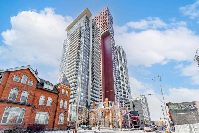 1004 - 28 Linden St, Condo with 2 bedrooms, 2 bathrooms and 1 parking in Toronto ON | Image 24